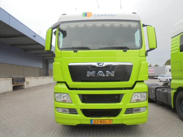 MAN TGX COMPRESSOR + HYDRO NL TRUCK - Nyergesvontató: 2 kép. MAN TGX COMPRESSOR + HYDRO NL TRUCK - Nyergesvontató: 2 kép.