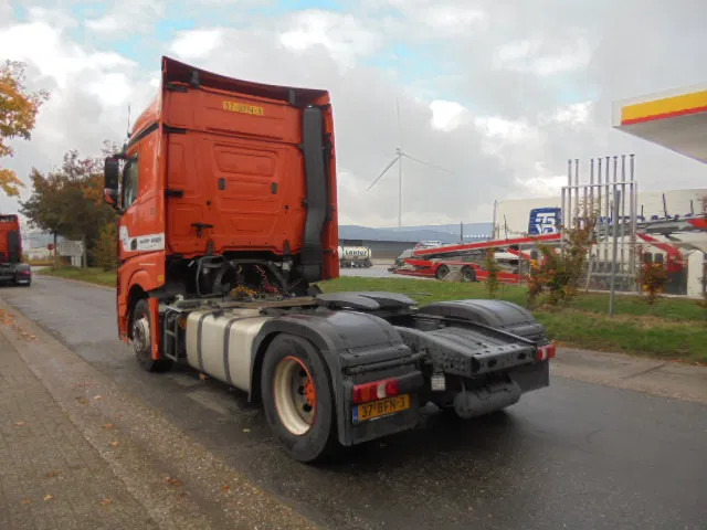 Nyergesvontató Mercedes-Benz Actros 1842 LS NL TRUCK TUV 06-2026: 7 kép. Nyergesvontató Mercedes-Benz Actros 1842 LS NL TRUCK TUV 06-2026: 7 kép.