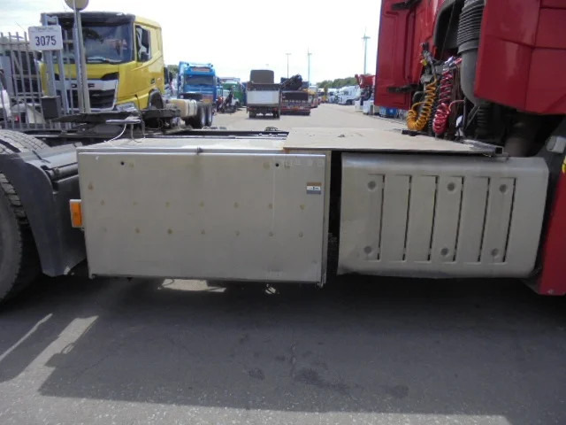Mercedes-Benz Actros 1943 EUR6 - Nyergesvontató: 4 kép. Mercedes-Benz Actros 1943 EUR6 - Nyergesvontató: 4 kép.
