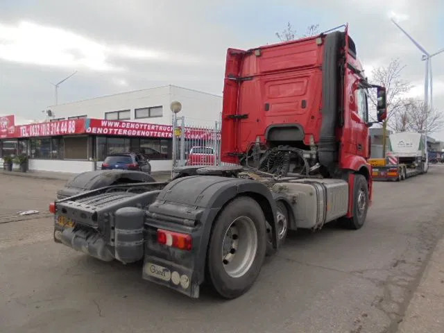 Mercedes-Benz Actros 2543 6X2 + HYDRAULIC - Nyergesvontató: 5 kép. Mercedes-Benz Actros 2543 6X2 + HYDRAULIC - Nyergesvontató: 5 kép.