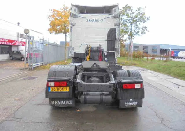 Renault Premium 460 DXI EEV - Nyergesvontató: 5 kép. Renault Premium 460 DXI EEV - Nyergesvontató: 5 kép.