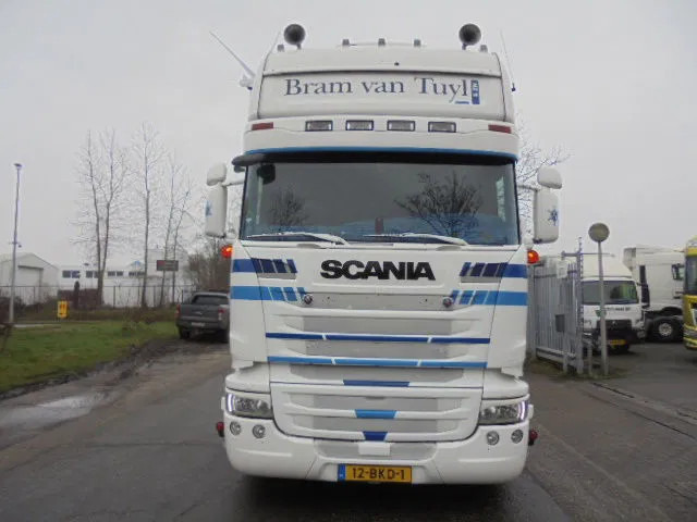 Scania R450 STREAMLINE + RETARDER NL TRUCK - Nyergesvontató: 2 kép. Scania R450 STREAMLINE + RETARDER NL TRUCK - Nyergesvontató: 2 kép.