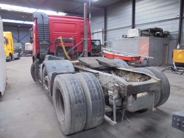 Nyergesvontató Volvo FM 380 ENGINE NOT OK ONLY PARTS: 6 kép.