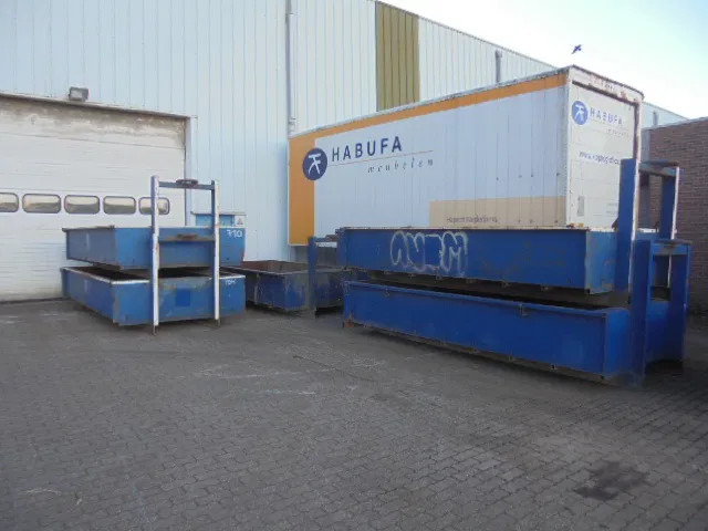Onbekend 5M3 CONTAINERS - Tengeri konténer: 1 kép. Onbekend 5M3 CONTAINERS - Tengeri konténer: 1 kép.