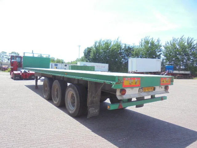 Platós félpótkocsi Pacton 3139 D BLADGEVEERD-STEELSPRINGS: 5 kép.