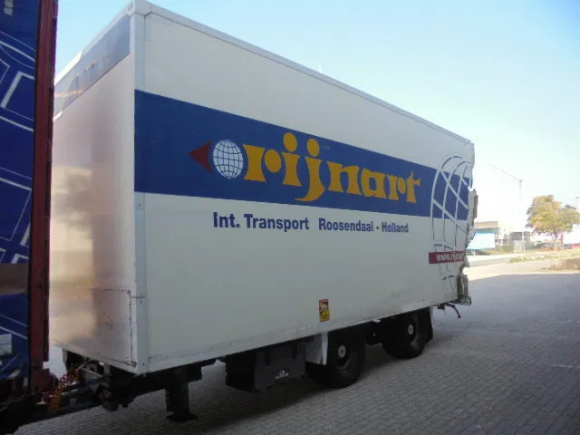 Pacton MXD218 - Pótkocsi dobozos: 1 kép. Pacton MXD218 - Pótkocsi dobozos: 1 kép.