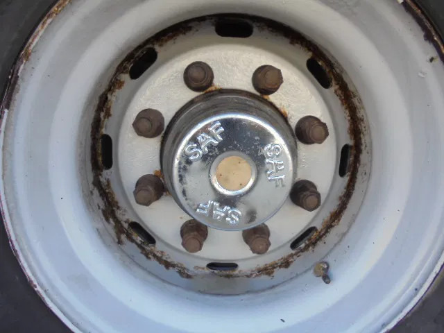 Pótkocsi dobozos Pacton MXD218: 7 kép. Pótkocsi dobozos Pacton MXD218: 7 kép.