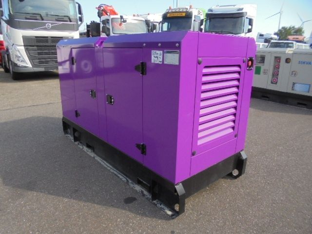 Phoenix PX 50 - Áramfejlesztő: 3 kép. Phoenix PX 50 - Áramfejlesztő: 3 kép.