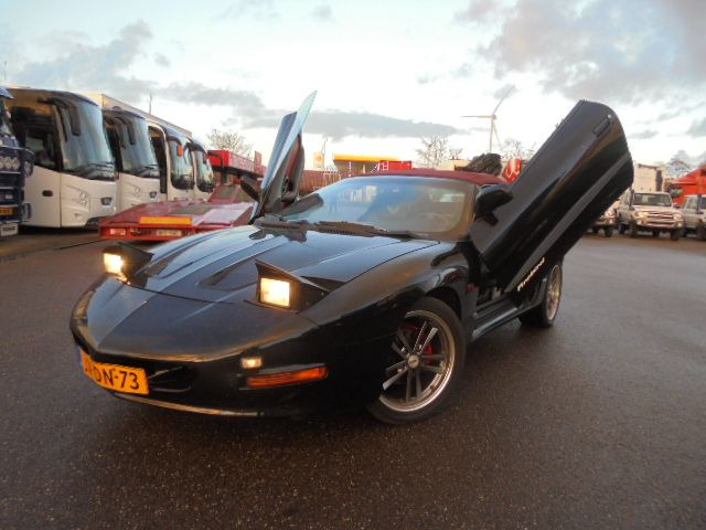 Pontiac Firebird AUT CONVERTIBLE - Autó: 1 kép. Pontiac Firebird AUT CONVERTIBLE - Autó: 1 kép.
