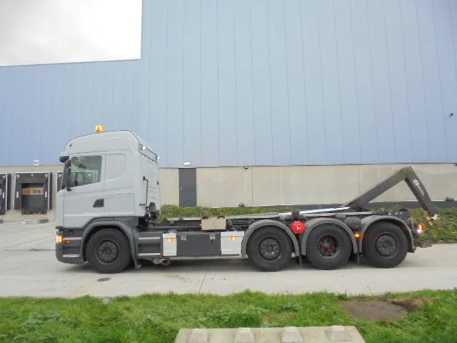 Scania G450 8X2 RETARDER - Horgos rakodó teherautó: 2 kép. Scania G450 8X2 RETARDER - Horgos rakodó teherautó: 2 kép.