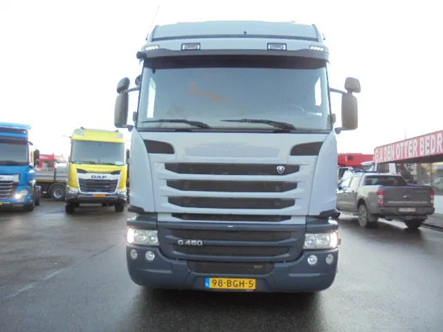 Scania G450 8X2 TRIPLE RETARDER NL KENTEKEN - Horgos rakodó teherautó: 2 kép. Scania G450 8X2 TRIPLE RETARDER NL KENTEKEN - Horgos rakodó teherautó: 2 kép.
