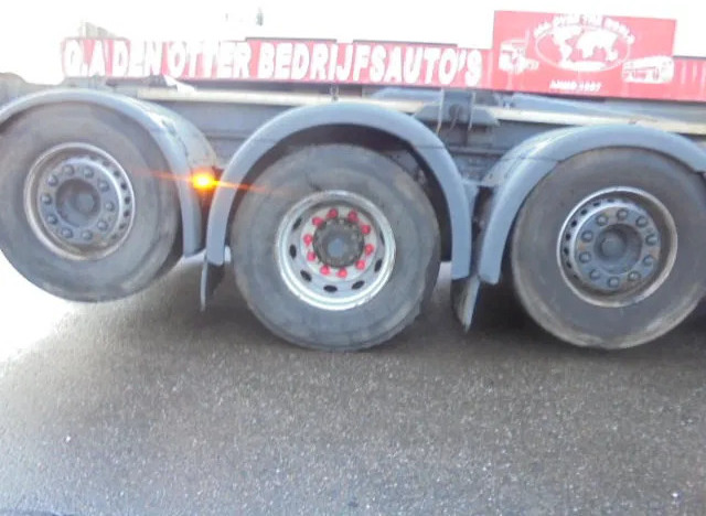 Scania G450 8X2 TRIPLE RETARDER NL KENTEKEN - Horgos rakodó teherautó: 4 kép. Scania G450 8X2 TRIPLE RETARDER NL KENTEKEN - Horgos rakodó teherautó: 4 kép.