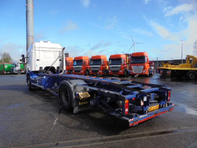 Cserefelépítményes teherautó Scania P280 B 4X2: 7 kép.