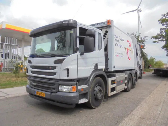 Scania P310 6X2 EEV NL TRUCK TUV -APK 25-06-2026 - Szemetesautó: 1 kép. Scania P310 6X2 EEV NL TRUCK TUV -APK 25-06-2026 - Szemetesautó: 1 kép.