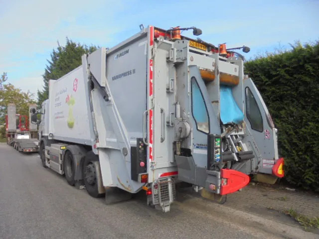 Scania P310 6X2 RETARDER NL TRUCK FOR PARTS - Szemetesautó: 5 kép. Scania P310 6X2 RETARDER NL TRUCK FOR PARTS - Szemetesautó: 5 kép.