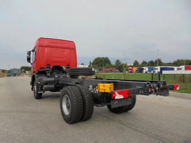 Scania P450 XT 4X4 NEW-DEMO - Billenőplatós teherautó: 5 kép. Scania P450 XT 4X4 NEW-DEMO - Billenőplatós teherautó: 5 kép.