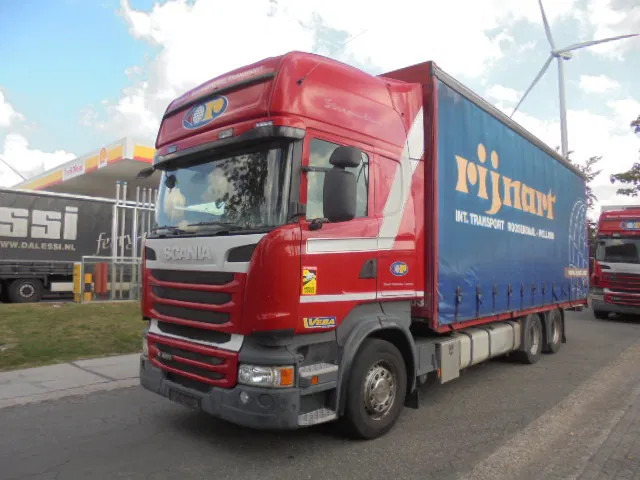Scania R400 6X2 RETARDER BDF - Dobozos felépítményű teherautó: 1 kép. Scania R400 6X2 RETARDER BDF - Dobozos felépítményű teherautó: 1 kép.