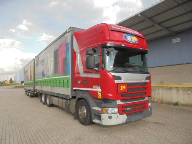 Scania R400 6X2 VOLUME COMBI + RETARDER - Dobozos felépítményű teherautó: 3 kép. Scania R400 6X2 VOLUME COMBI + RETARDER - Dobozos felépítményű teherautó: 3 kép.