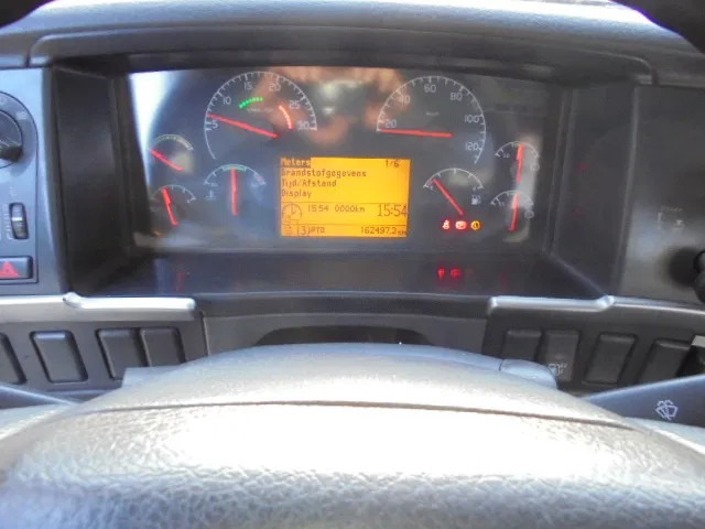Szippantós autó Terberg FM 1450 6X4: 13 kép.
