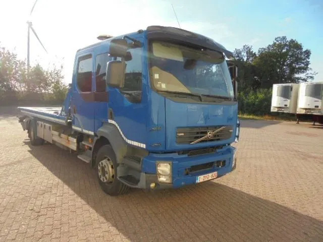Volvo FE 280 - Autószállító teherautó: 2 kép. Volvo FE 280 - Autószállító teherautó: 2 kép.