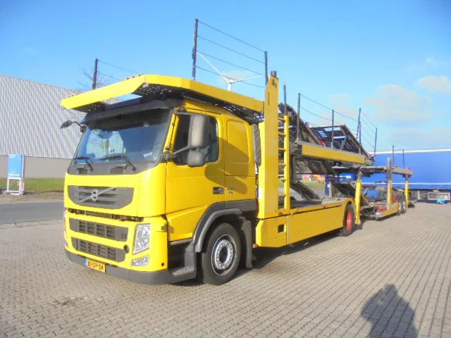 Volvo FM 330 KAESBOHRER METAGO NL TRUCK - Autószállító teherautó: 1 kép. Volvo FM 330 KAESBOHRER METAGO NL TRUCK - Autószállító teherautó: 1 kép.