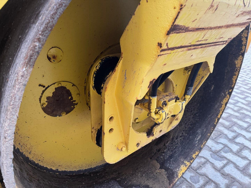 Kombihenger Bomag BW 161 AC: 15 kép. Kombihenger Bomag BW 161 AC: 15 kép.