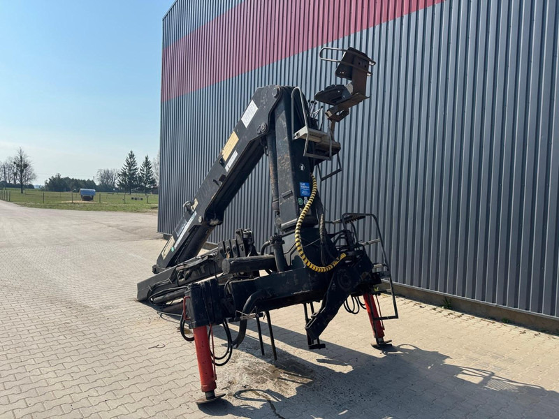 HMF 1703 K 3 - Rakodódaru - Teherautó: 4 kép. HMF 1703 K 3 - Rakodódaru - Teherautó: 4 kép.