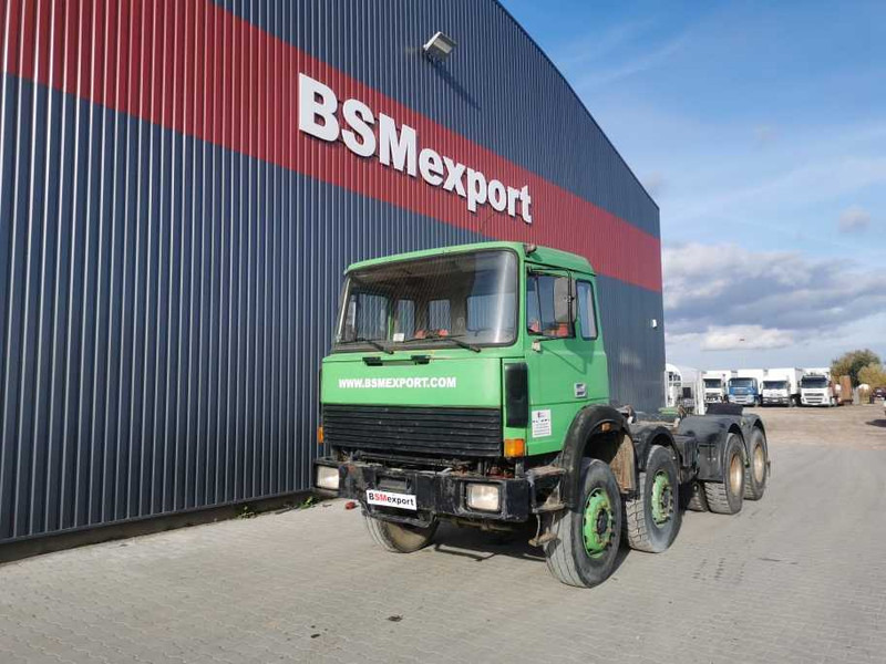 Iveco Magirus 300-34 V8 chassis truck - Alvaz teherautó: 1 kép. Iveco Magirus 300-34 V8 chassis truck - Alvaz teherautó: 1 kép.