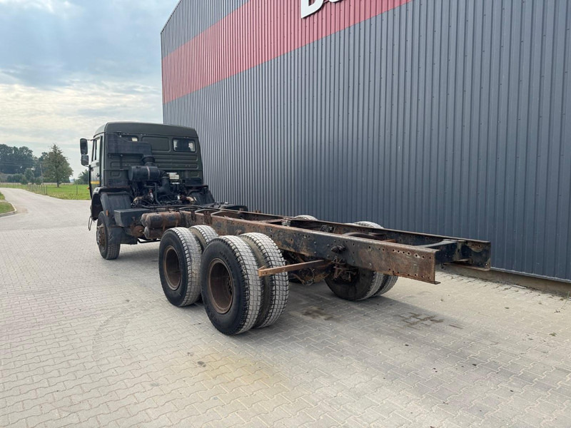 Kamaz 65111, 6x6 - Alvaz teherautó: 4 kép. Kamaz 65111, 6x6 - Alvaz teherautó: 4 kép.
