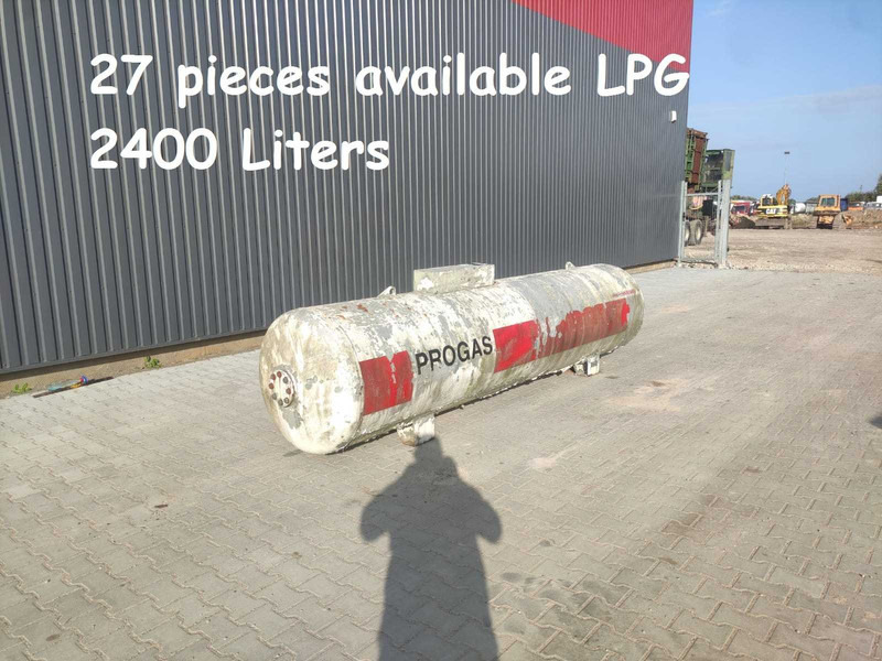 LPG 2400L LPG tank - Üzemanyag tartály: 1 kép. LPG 2400L LPG tank - Üzemanyag tartály: 1 kép.