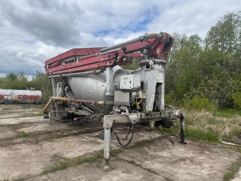 Mercedes-Benz Actros. Putzmeister 24 m + 6 mixer drum - Betonmixer: 1 kép. Mercedes-Benz Actros. Putzmeister 24 m + 6 mixer drum - Betonmixer: 1 kép.