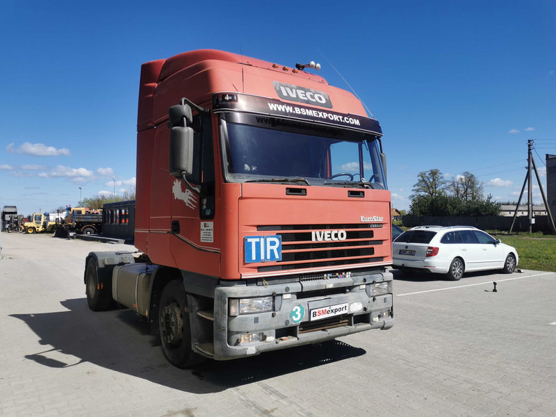 Iveco EuroStar 440E43 truck tractor - Nyergesvontató: 3 kép. Iveco EuroStar 440E43 truck tractor - Nyergesvontató: 3 kép.