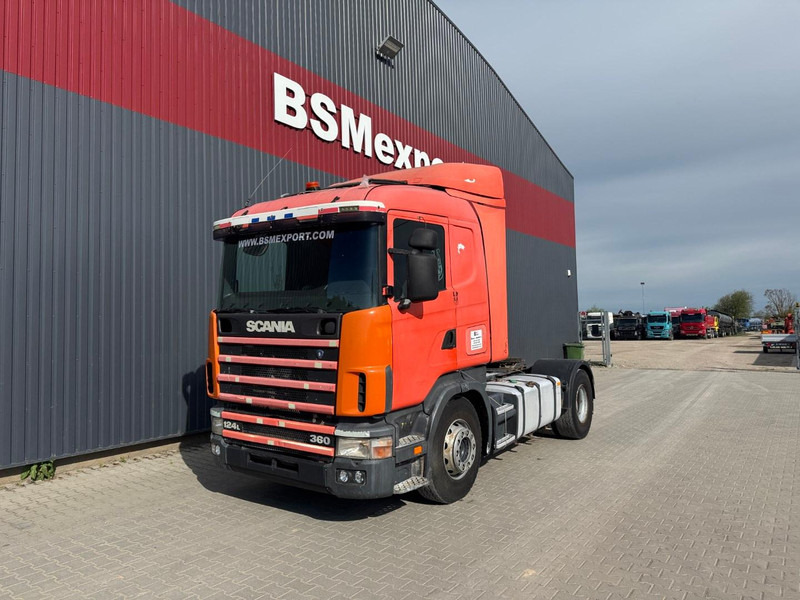 Scania R 124 LA 360, Manual pump. - Nyergesvontató: 1 kép. Scania R 124 LA 360, Manual pump. - Nyergesvontató: 1 kép.
