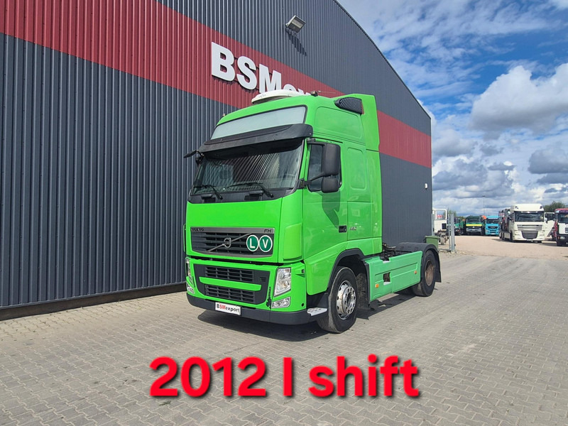 Volvo FH 460 - Nyergesvontató: 1 kép. Volvo FH 460 - Nyergesvontató: 1 kép.