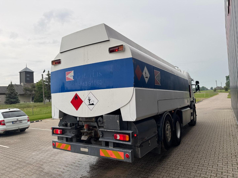 Scania P 124.360, 18800 liter - Tartályos teherautó: 3 kép. Scania P 124.360, 18800 liter - Tartályos teherautó: 3 kép.