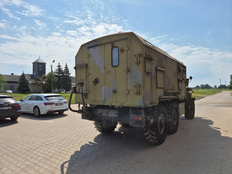 Ural Ural 375 box truck - Dobozos felépítményű teherautó: 4 kép. Ural Ural 375 box truck - Dobozos felépítményű teherautó: 4 kép.