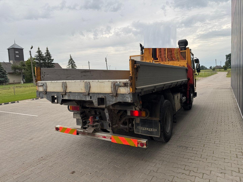 Volvo FL 10 - Billenőplatós teherautó: 3 kép. Volvo FL 10 - Billenőplatós teherautó: 3 kép.