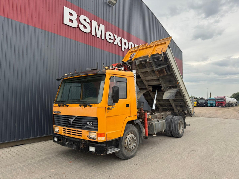 Volvo FL 10 - Billenőplatós teherautó: 5 kép. Volvo FL 10 - Billenőplatós teherautó: 5 kép.