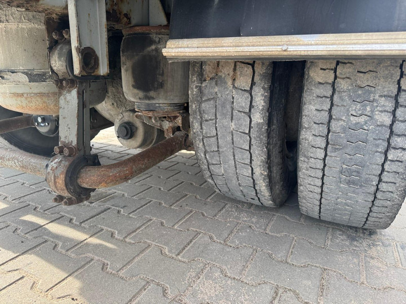 Tartályos teherautó a következők szállításához üzemanyag Volvo FL 7 260: 14 kép.