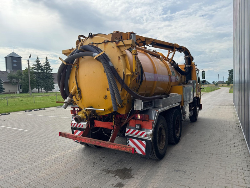 Volvo FL10 - Szippantós autó: 3 kép. Volvo FL10 - Szippantós autó: 3 kép.