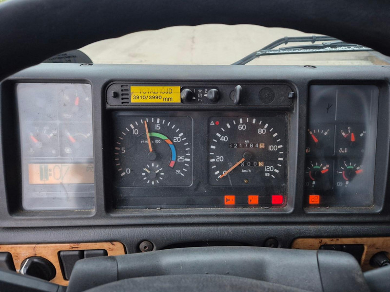 Platós teherautó Volvo FM 12.420 without crane: 9 kép.