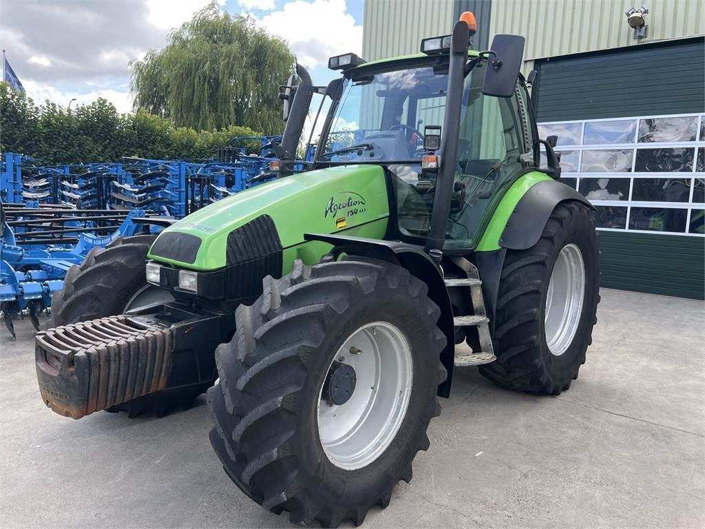 Deutz Agrotron 150 MK2 - Traktor: 2 kép. Deutz Agrotron 150 MK2 - Traktor: 2 kép.