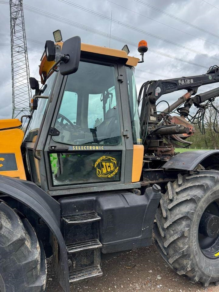 JCB Fastrac 1115 - Traktor: 4 kép. JCB Fastrac 1115 - Traktor: 4 kép.