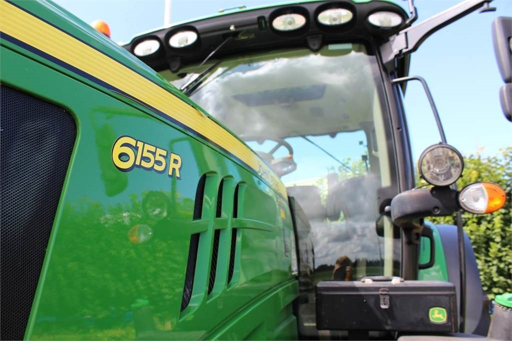 John Deere 6155R - Traktor: 4 kép. John Deere 6155R - Traktor: 4 kép.