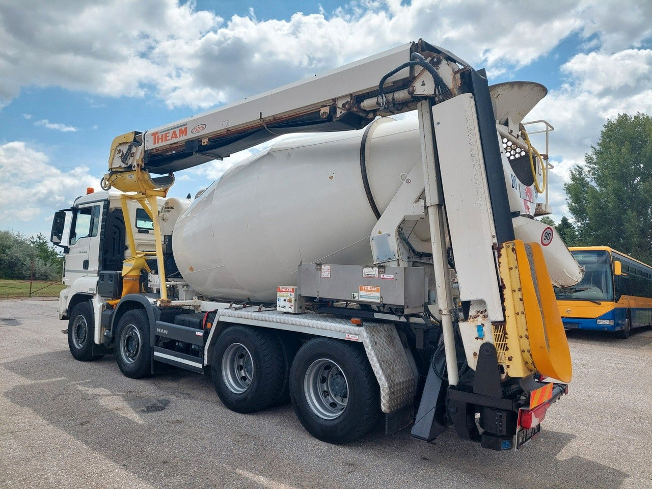 MAN TGS 32.420 BB Stetter AM 8 FHCBL + Theam T3D16 - Betonmixer: 3 kép. MAN TGS 32.420 BB Stetter AM 8 FHCBL + Theam T3D16 - Betonmixer: 3 kép.