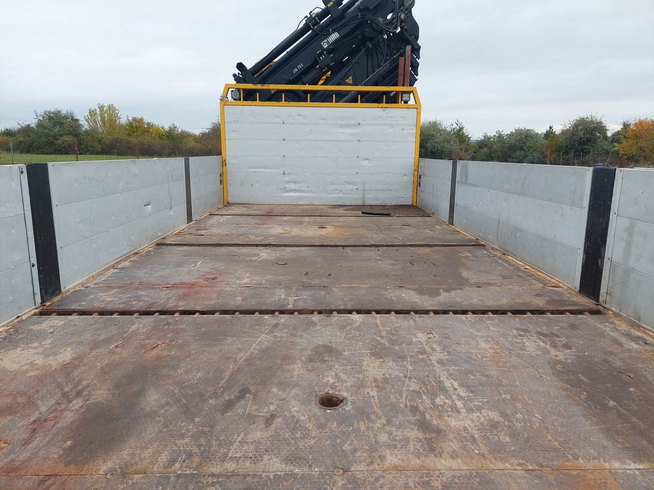 Mercedes-Benz Arocs 2640 6X2 + Hiab XS 477 Hipro - Platós teherautó, Darus autó: 5 kép. Mercedes-Benz Arocs 2640 6X2 + Hiab XS 477 Hipro - Platós teherautó, Darus autó: 5 kép.