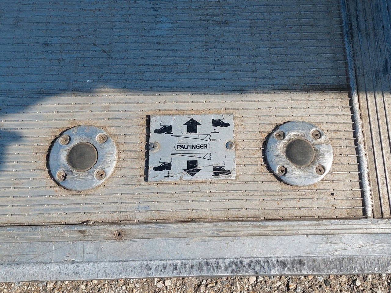 Ponyvás teherautó Mercedes-Benz Atego 1223 L/NR 20 20 Paletten: 9 kép.