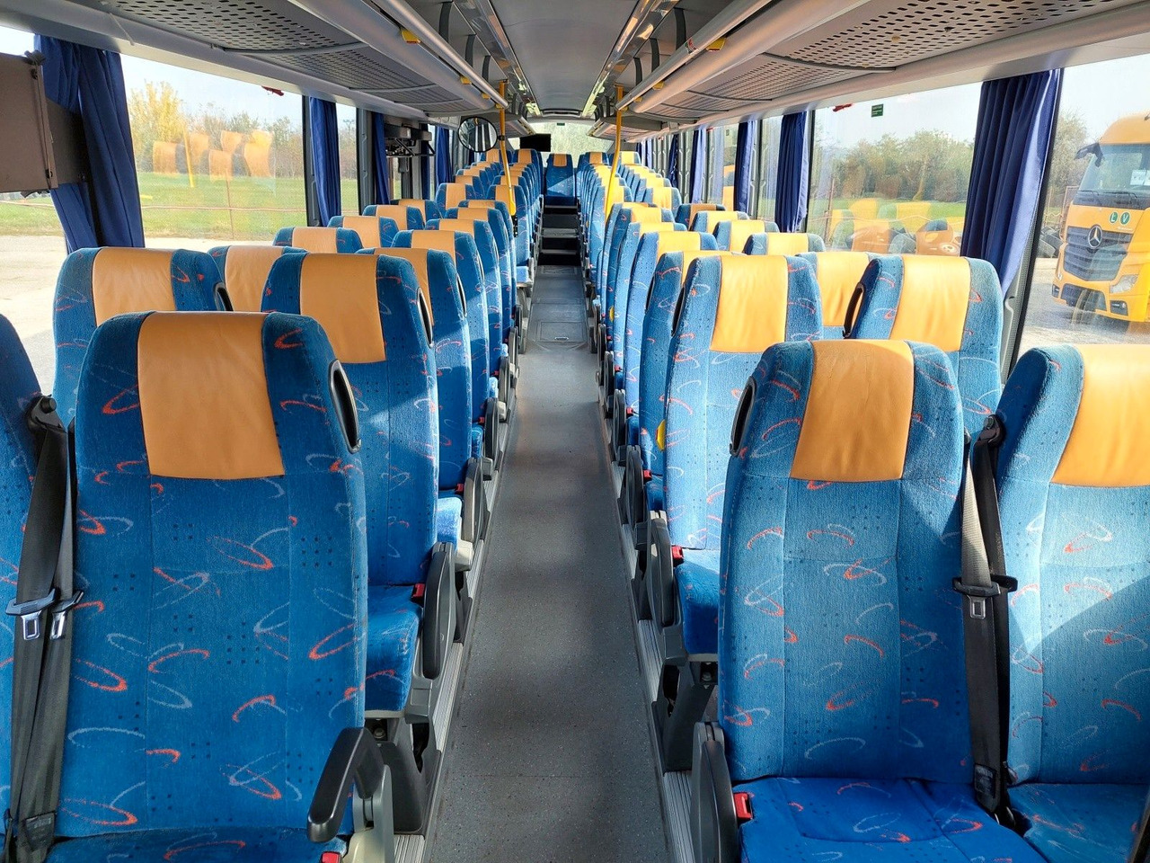 Scania Omniexpress 64 Sitzplätze/ Seats lízing Scania Omniexpress 64 Sitzplätze/ Seats: 14 kép.