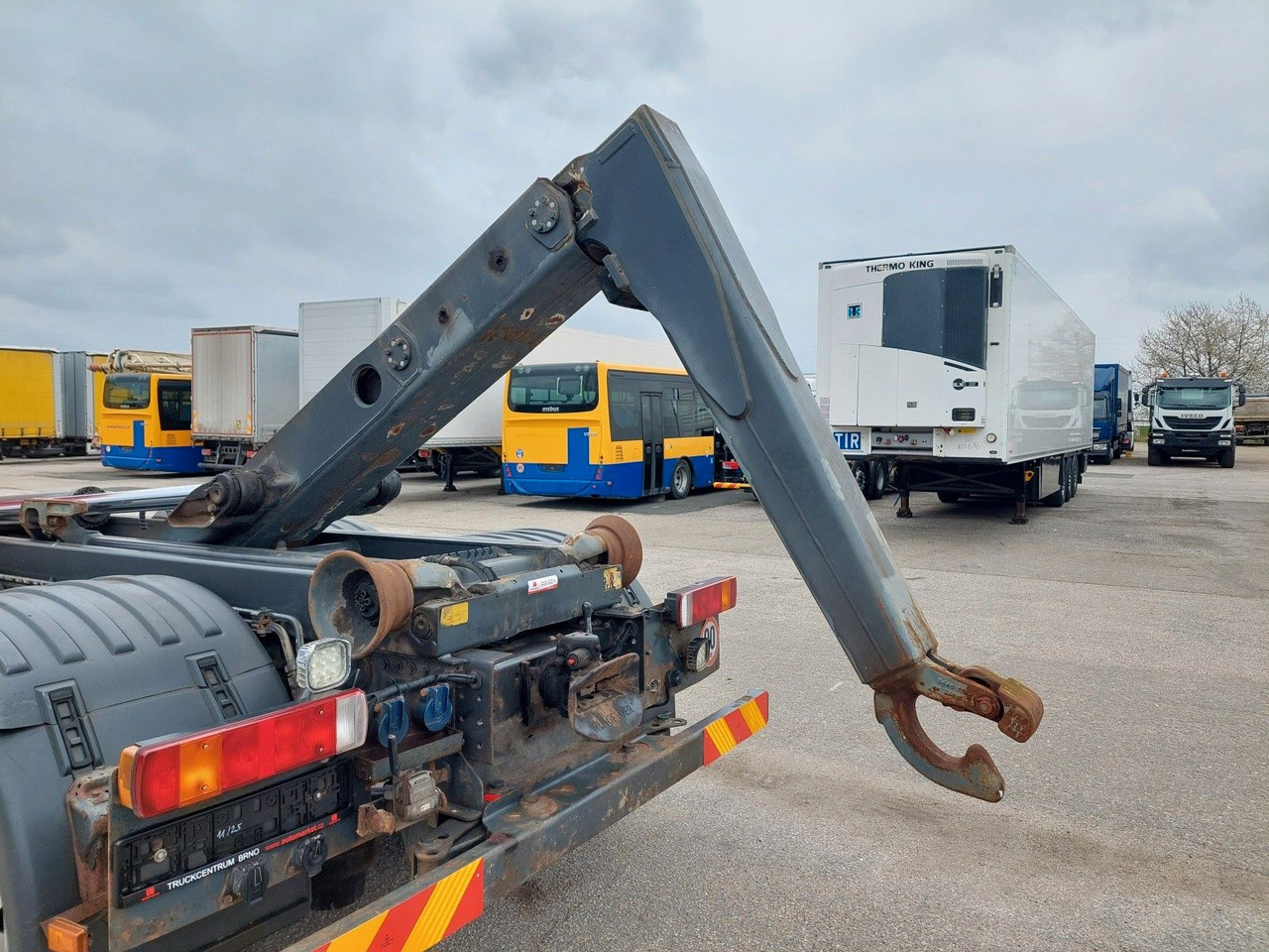 Horgos rakodó teherautó Scania R 400 LB 6x2/4 Meiller RK 20.65: 8 kép.