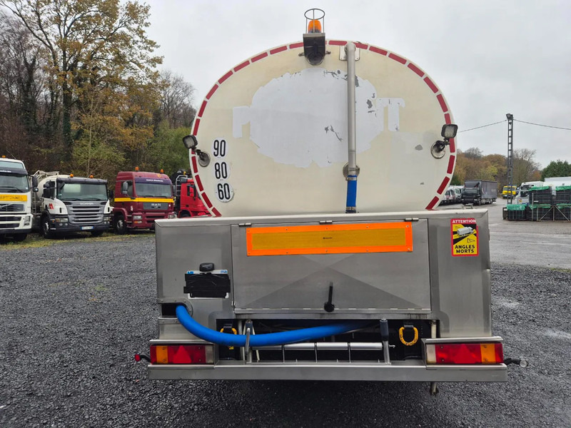 Magyar 29000L INSULATED INOX TANK - 1 COMP - PUMP - Tartályos félpótkocsi: 4 kép. Magyar 29000L INSULATED INOX TANK - 1 COMP - PUMP - Tartályos félpótkocsi: 4 kép.